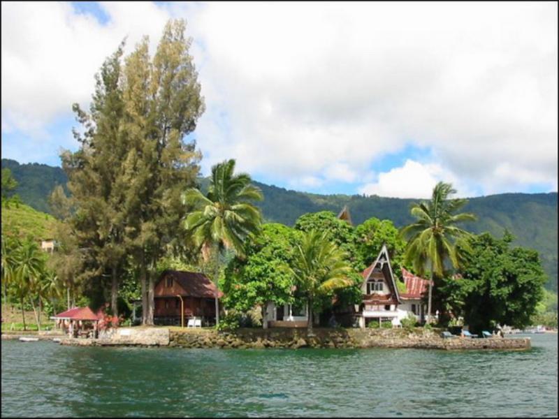 Tuk Tuk Timbul Bungalows Exterior photo